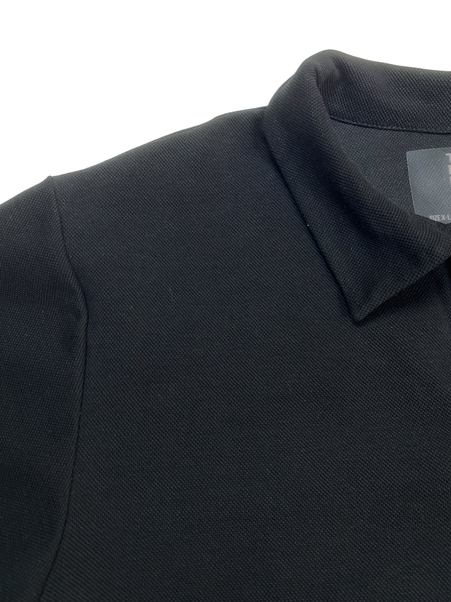 Jet black atelier collar